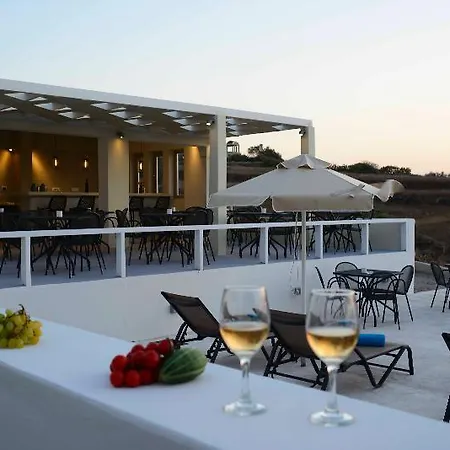 Aplai Dome Oia (Santorini)