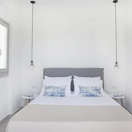 Aplai Dome Oia